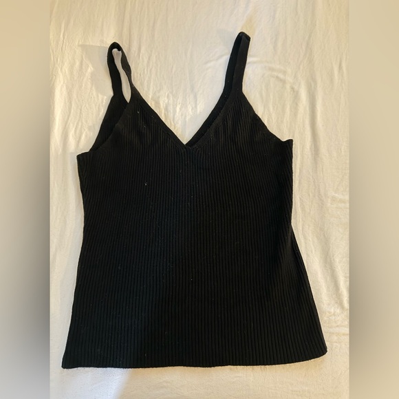 NAK Black V-Neck Ribbed Camisole - Picture 3 of 3